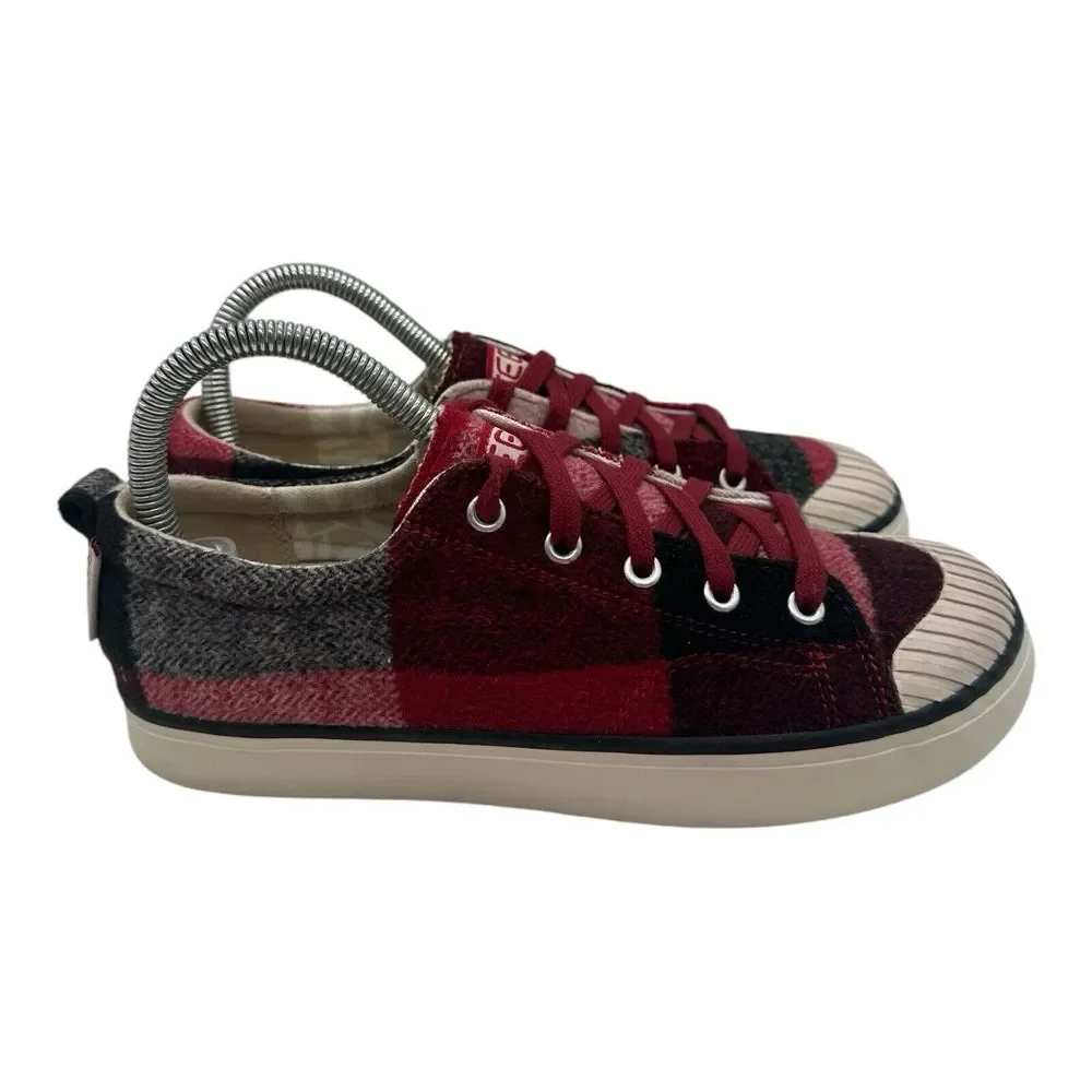 Keen Elsa Sneakers Women's Size 7 Red Gray Buffalo‎ Plaid Lace Up Shoes 1017968